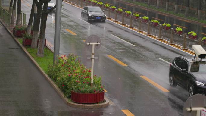 雨天城市印象