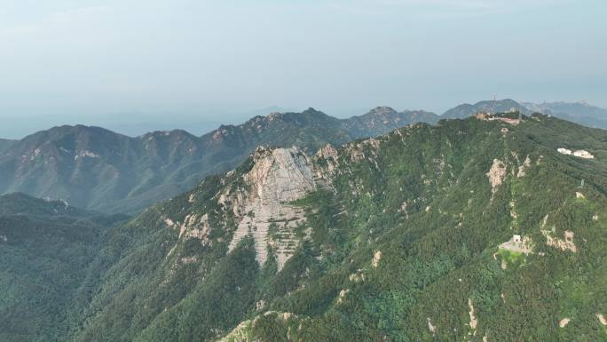 山东省景区临沂 蒙山寿星航拍 云海蒙山