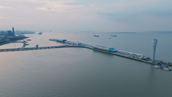 航拍上海吴淞口国际邮轮港港口码头