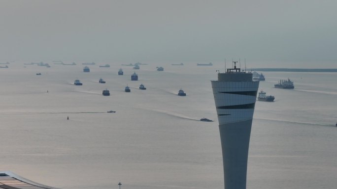 航拍上海吴淞口国际邮轮港港口码头