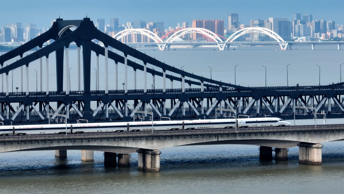 杭州跨江大桥高铁车流交通航拍混剪