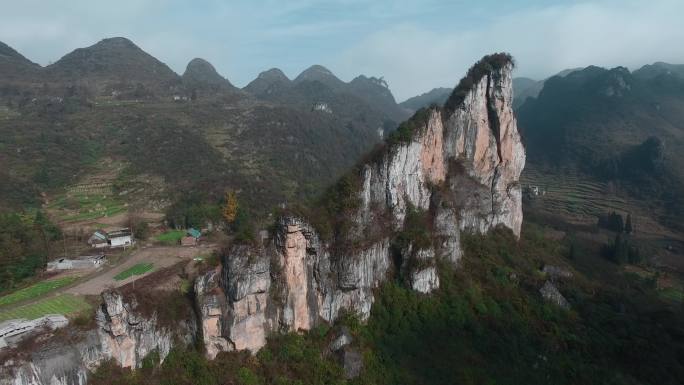 狼牙山视频云贵地区喀斯特地貌石头山