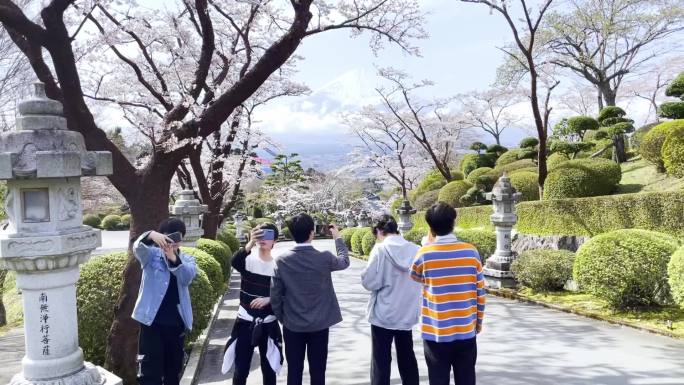 日本生活实景 富士山下