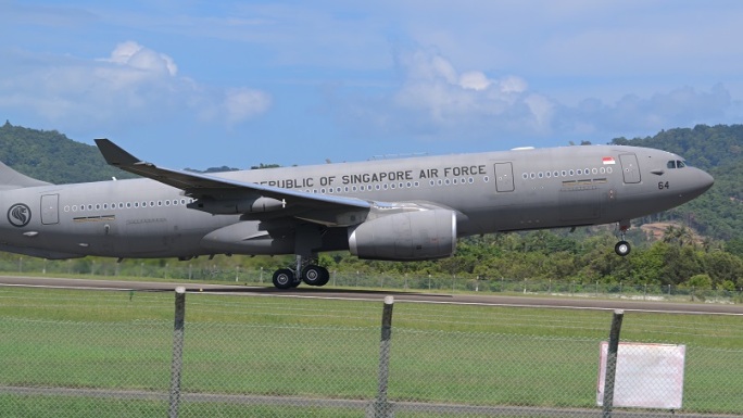 稳定：兰卡威新加坡A330MRTT加油机