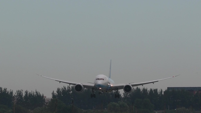 飞机 厦门航空 787 着陆