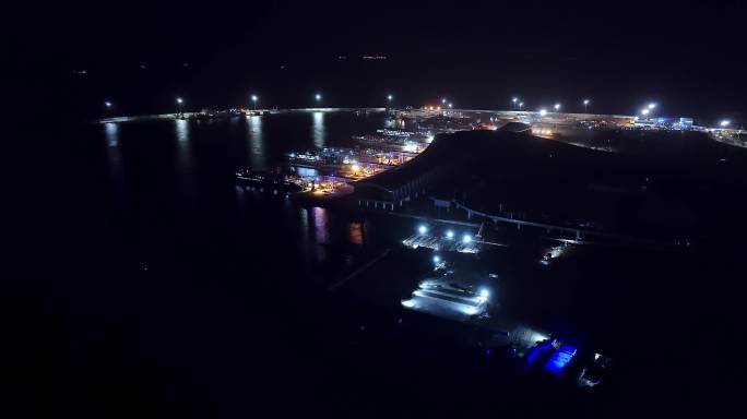 海口新海港码头夜景航拍01