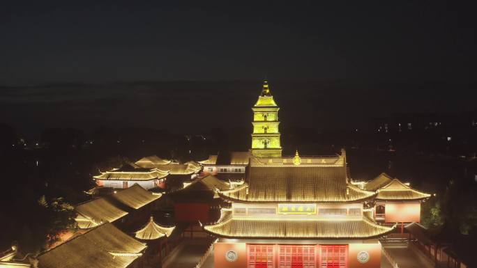 江苏高邮镇国寺夜景