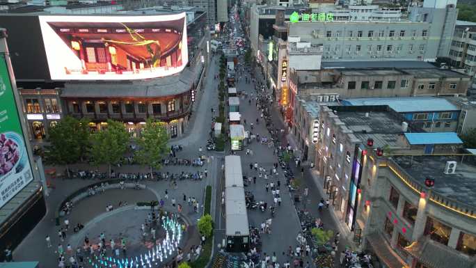 航拍山西太原夏天钟楼街日落夜景