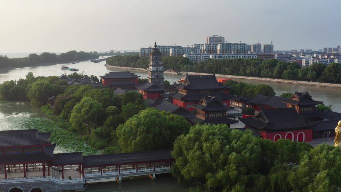 江苏高邮镇国寺风光