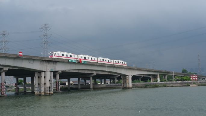 广州露天地铁