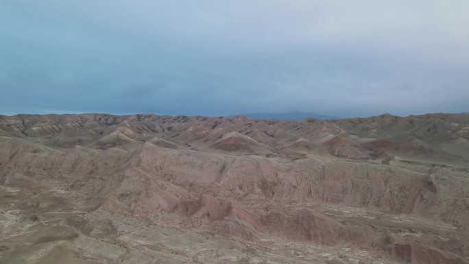 新疆丹霞航拍景