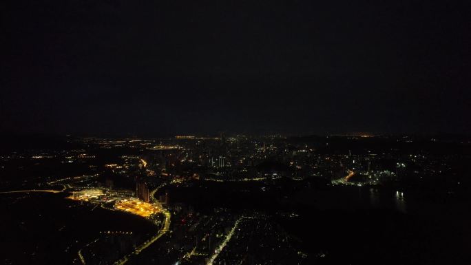 漆黑的城市夜晚