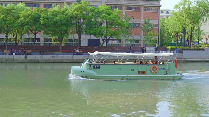 苏州河游船