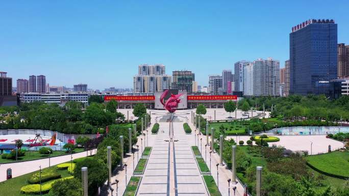 山西运城南风广场地标