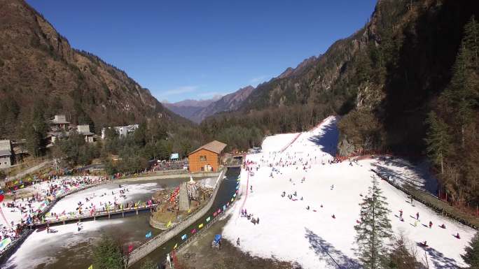 四川甘孜州茂县毕棚沟滑雪场航拍素材