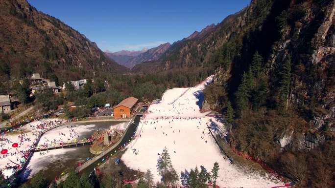 四川甘孜州茂县毕棚沟滑雪场航拍素材