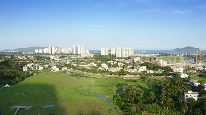 4K航拍正在建设发展的海南海边乡村