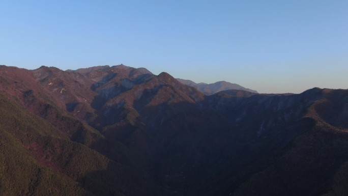 黄土高原山景景色