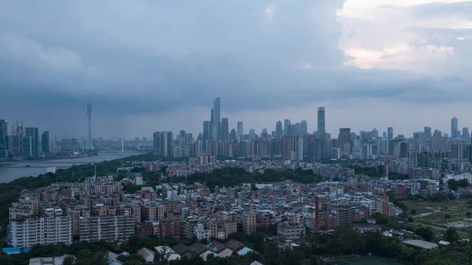 4K越秀局部暴雨日转夜