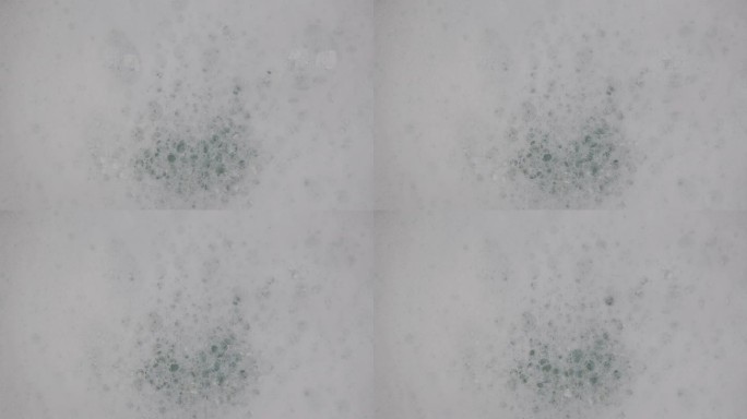 纹理的白色肥皂泡沫与抽象的肥皂泡背景。