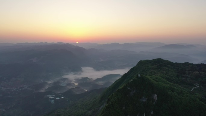 仙侣山 云海 日出 兴山