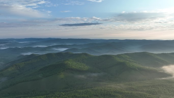 航拍黎明山川晨雾朝阳