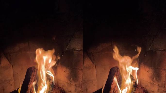 壁炉里有一团美丽的火