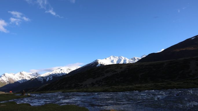 318  延时 川藏线 雪山  蓝天白云