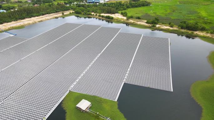 漂浮式太阳能电池电站鸟瞰图，利用太阳能电池在湖面上发电