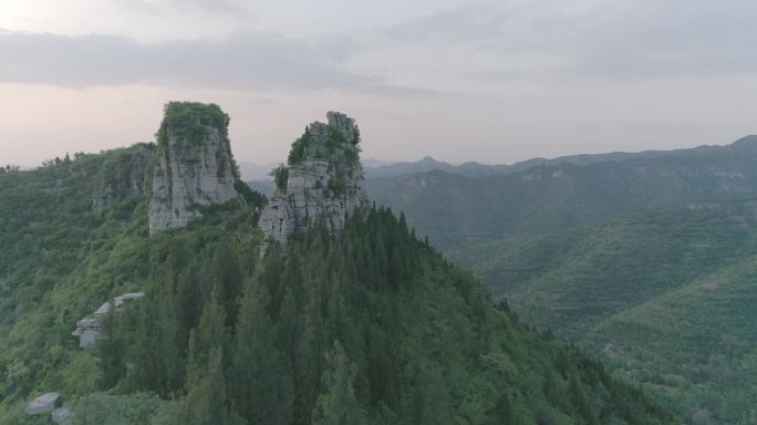 淄博马鞍山日落山顶航拍