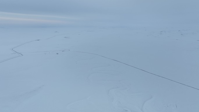 冰封雪野莫日格勒河