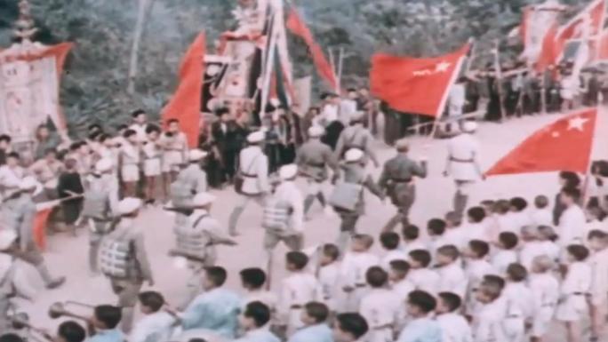 1949年 解放广州 人民欢迎解放军