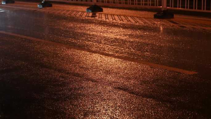 城市下雨素材 雨天氛围感 下雨空镜 预谋