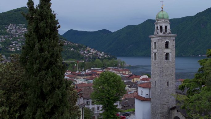 瑞士卢加诺湖畔城市意大利风情阿尔卑斯湖景