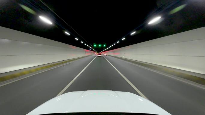 第一视角青岛海底隧道汽车行驶全程