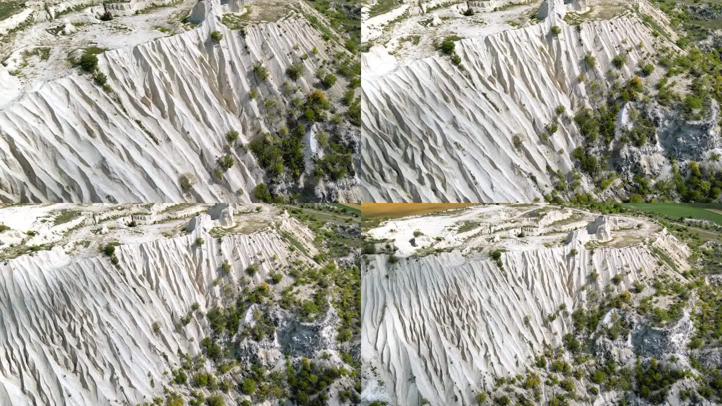 无人机拍摄的摩尔多瓦小瑞士位于Fetesti。以前是石灰岩采石场，地貌奇特