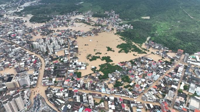 城镇洪水淹没航拍山洪水灾自然灾害极端天气