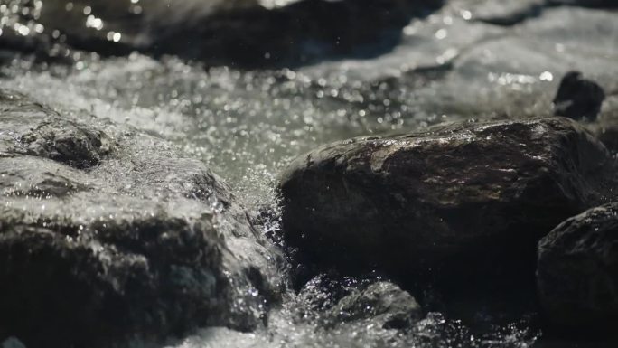 河水流动的细节河水流动细节