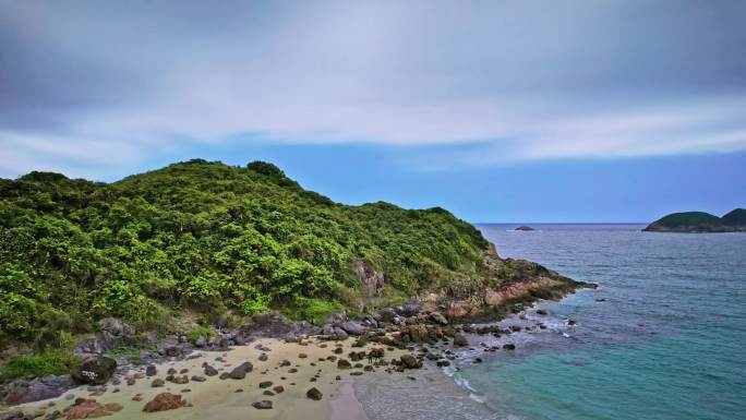 海浪拍打礁石海洋大海岛屿海岛海边礁石