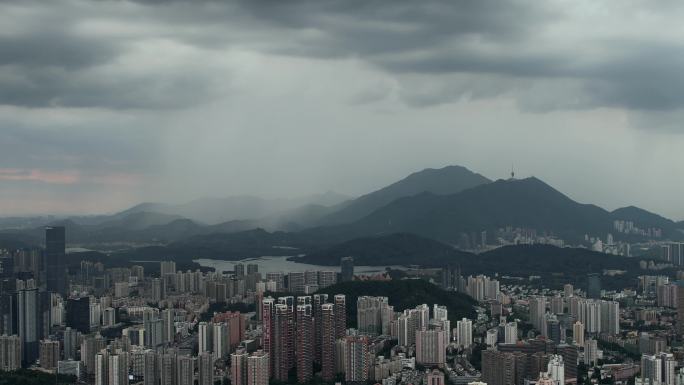 暴雨台风乌云闪电