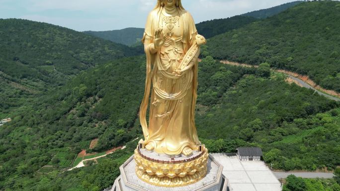 航拍苏州西山岛大如意圣境景区