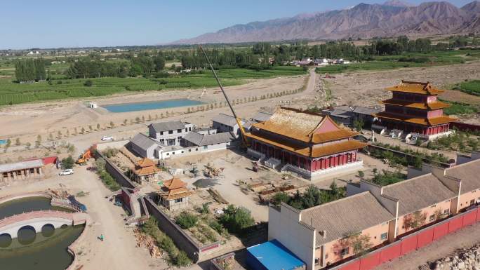 航拍酒泉金佛寺修建施工现场