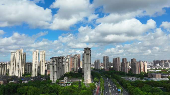 云 延时 城市 道路 天空