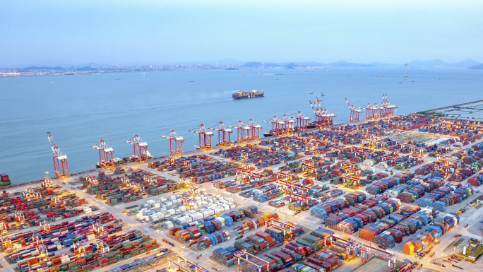 广州南沙港货运码头航拍多组镜头