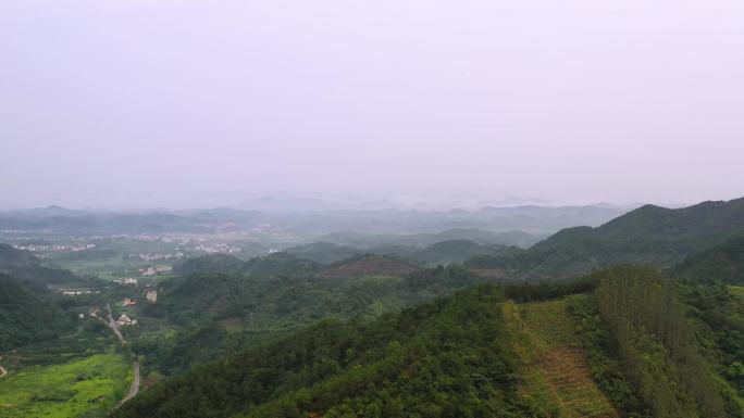 南方小丘陵农村大山航拍01