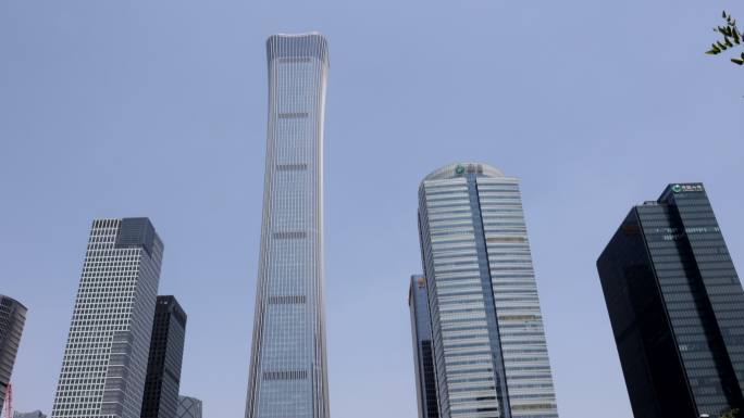 仰视北京CBD摩天大楼