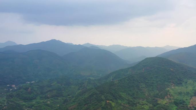 岭南小山丘陵农村大山航拍01