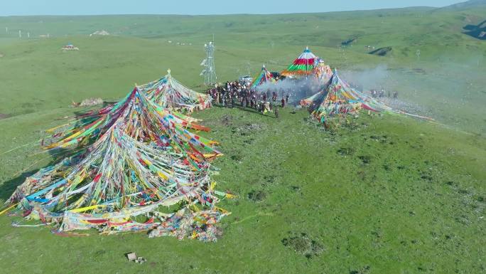 高原风情藏族插箭煨桑民间祭祀航拍