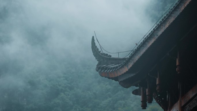 下雨屋檐雨滴瓦房春雨小雨春风古建筑意境风