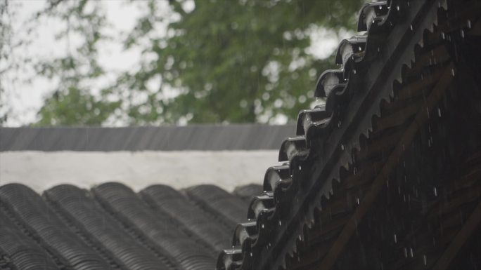 下雨屋檐雨滴瓦房春雨小雨春风古建筑意境风